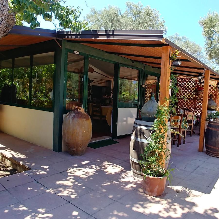 Bed and Breakfast La Piana Degli Ulivi Rossano Exterior foto