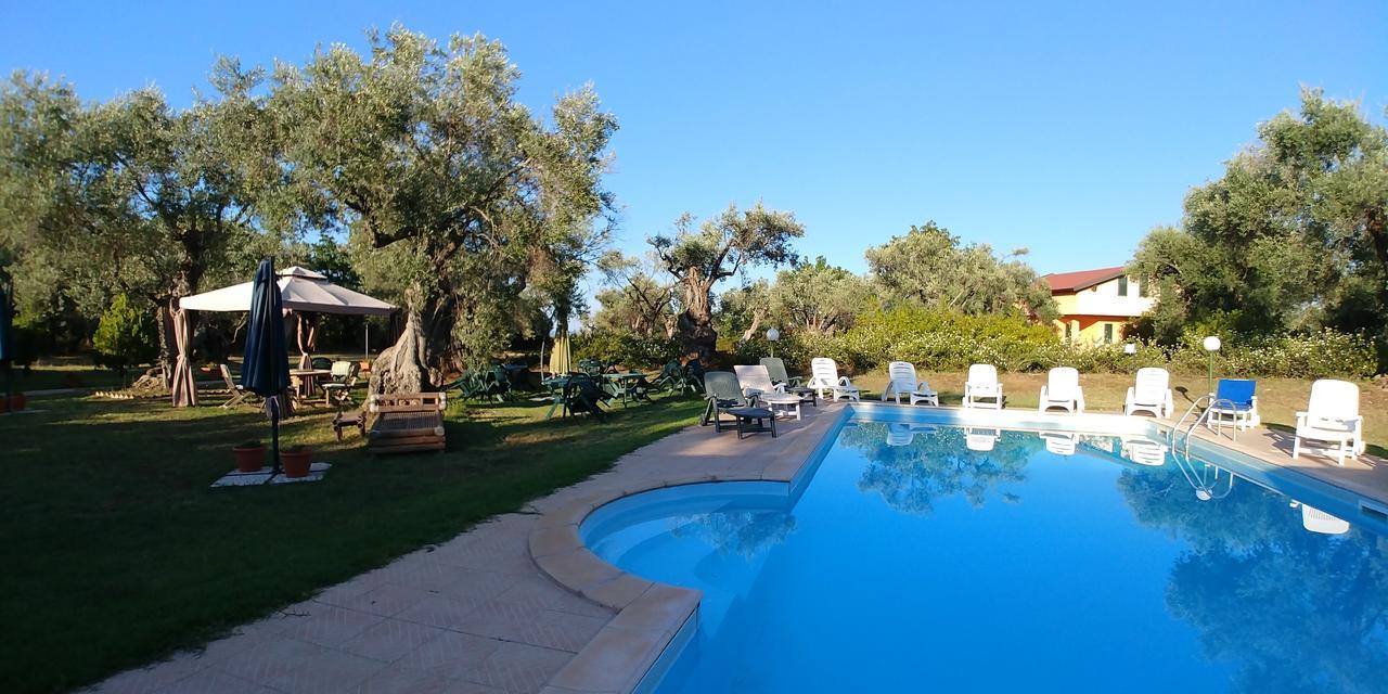 Bed and Breakfast La Piana Degli Ulivi Rossano Exterior foto